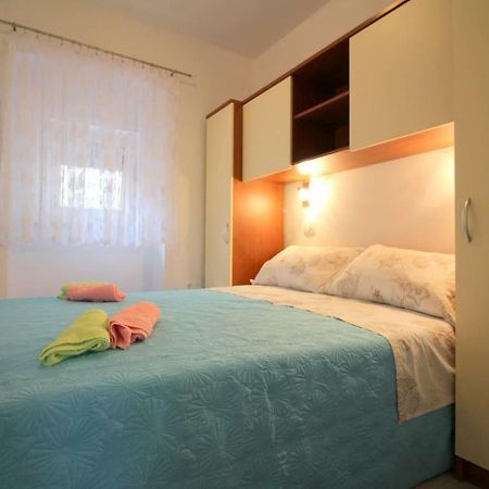 Apartment Noemi in city center Poreč Buitenkant foto