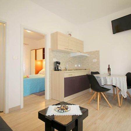 Apartment Noemi in city center Poreč Buitenkant foto